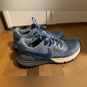 Nike Kiger Trail Running Shoes Pre-owned size 5.5